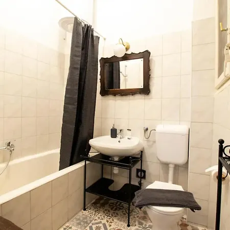 Standard By Hi5 - Charming Apartment *